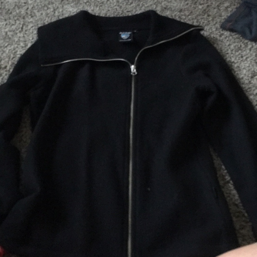 Zip up sweater, size Medium, Black